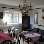Nyaraló V Kopci