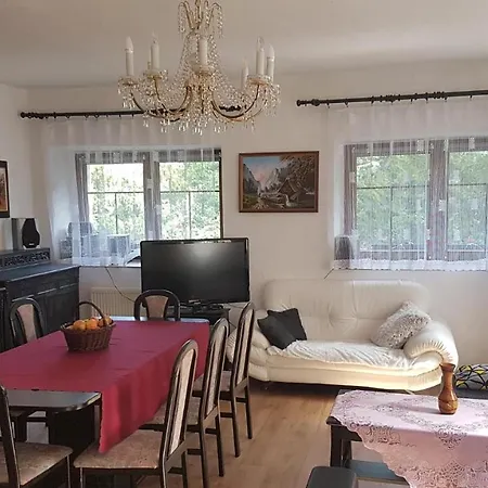 V Kopci Dom wakacyjny *