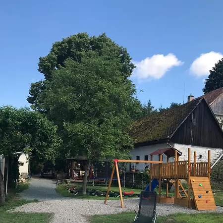 V Kopci Casa de Férias *
